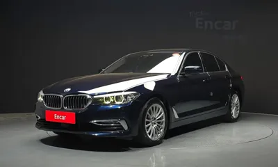 BMW 5-Series · 2019 год