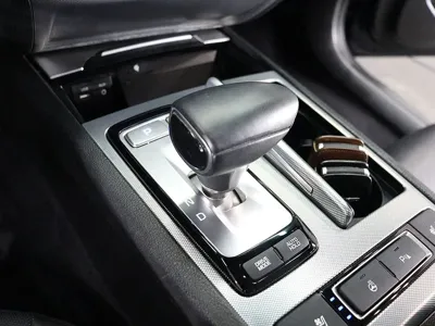 Genesis G80 2018, 68550 км, за 9584.88 USD - фото 9