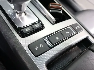 Genesis G80 2018, 68550 км, за 9584.88 USD - фото 15