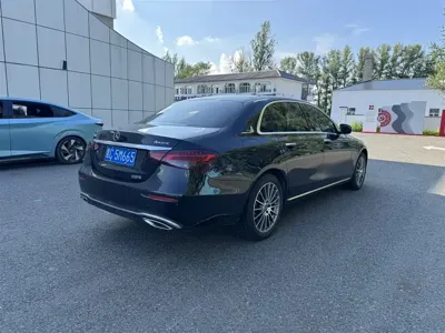 Mercedes-Benz E-Class 2021, 25000 км, за 36197.06 USD