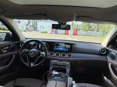 Mercedes-Benz E-Class 2021, 25000 км, за 36197.06 USD - фото 6
