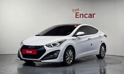 Hyundai Avante · 2015 год