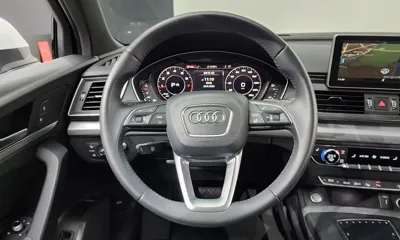 Audi Q5 2020, 14669 км, за 22037.31 USD - фото 15