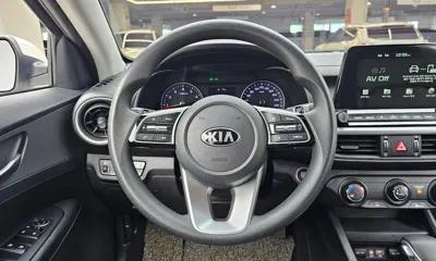 Kia K3 2020, 92703 км, за 7085.74 USD - фото 13