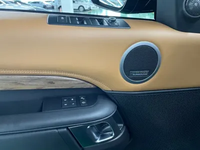 Land Rover Discovery 2018, 185900 км, за 15197 USD - фото 11