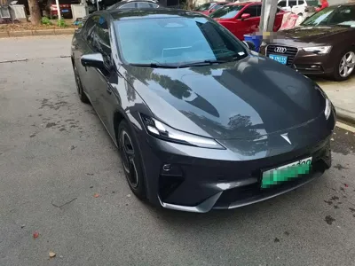 Deepal Deepal L07 2025, 14000 км, за 14533.75 USD