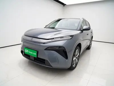 BYD 唐L 2025, 6800 км, за 27760.66 USD