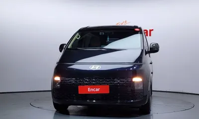 Hyundai Staria 2025, 23330 км, за 16279.38 USD