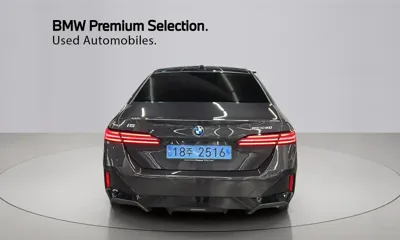 BMW i5 2025, 21820 км, за 45818.56 USD