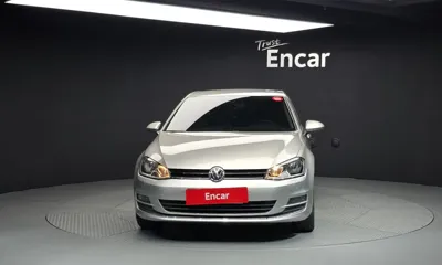 Volkswagen Golf 2014, 78213 км, за 5021.47 USD