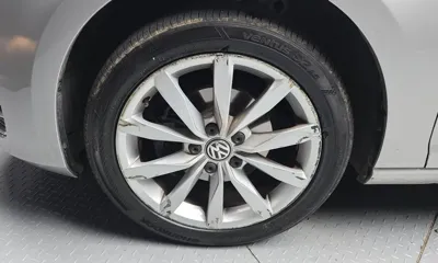 Volkswagen Golf 2014, 78213 км, за 5021.47 USD