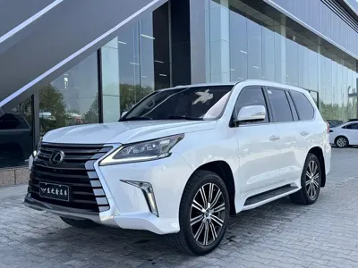 Lexus LX 2020, 120000 км, за 180691.02 USD