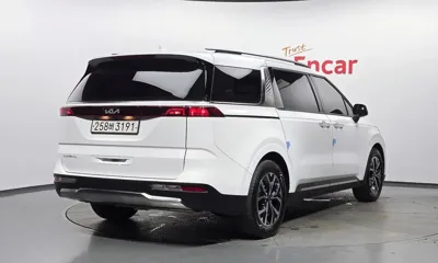 Kia Canival 2023, 55910 км, за 18051.73 USD