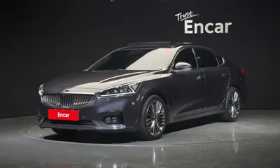 Kia K7 · 2017 год