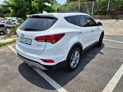 Hyundai Santafe 2017, 138821 км, за 7548.9 USD
