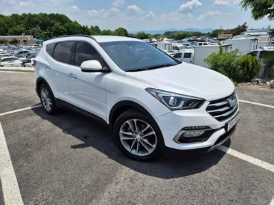 Hyundai Santafe 2017, 138821 км, за 7548.9 USD