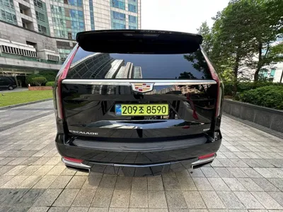 Cadillac Escalade 2021, 55261 км, за 52117.29 USD