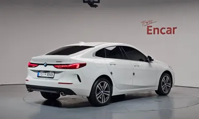 BMW 2-Series 2022, 26403 км, за 16279.38 USD