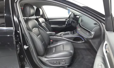 Hyundai Grandeur 2020, 48902 км, за 15570.04 USD - фото 11