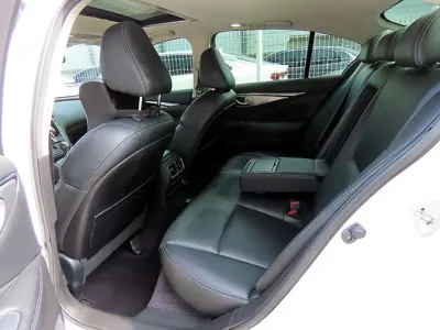 Infiniti Q50 2016, 83070 км, за 7548.9 USD - фото 6