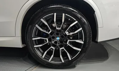 BMW X5 2025, 8101 км, за 85204.15 USD - фото 21