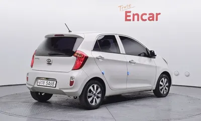 Kia Morning 2015, 106758 км, за 2847.35 USD