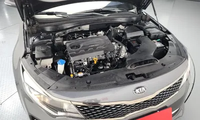 Kia K5 2018, 97396 км, за 5219.69 USD - фото 6