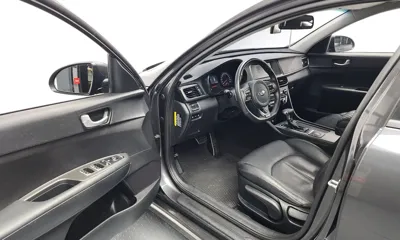 Kia K5 2018, 97396 км, за 5219.69 USD - фото 10