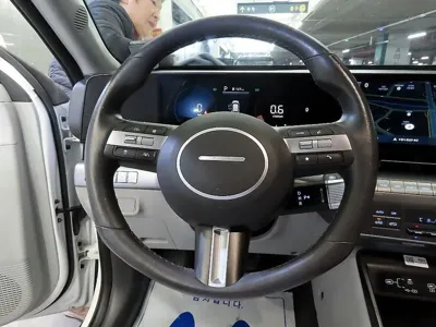 Hyundai Kona 2023, 88302 км, за 12481.31 USD - фото 8