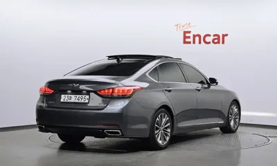 Hyundai Genesis 2015, 185740 км, за 5748.26 USD