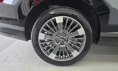 Hyundai Santafe 2025, 19075 км, за 28558.44 USD