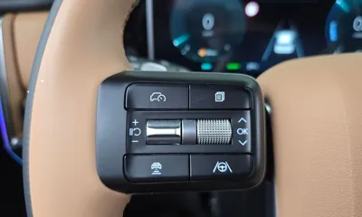 Hyundai Santafe 2025, 19075 км, за 28408.75 USD - фото 35