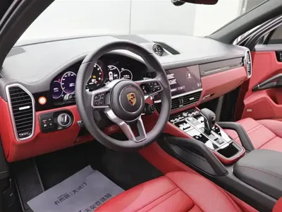 Porsche Cayenne Hybrid 2023, 11000 км, за 72070.26 USD - фото 14