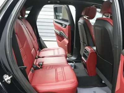Porsche Cayenne Hybrid 2023, 11000 км, за 72070.26 USD - фото 24