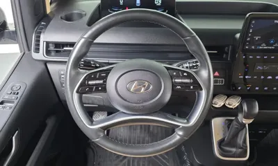 Hyundai Staria 2022, 96146 км, за 17125.73 USD - фото 13