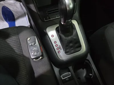Volkswagen Tiguan 2015, 105909 км, за 4098.36 USD - фото 17