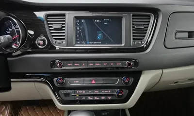 Kia Canival 2019, 119823 км, за 9902.29 USD - фото 17