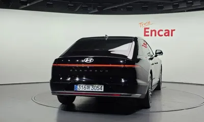 Hyundai Grandeur 2023, 74695 км, за 20913.75 USD