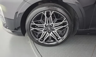 Hyundai Grandeur 2023, 74695 км, за 20913.75 USD