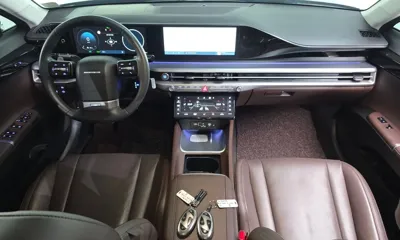 Hyundai Grandeur 2023, 74695 км, за 20755.71 USD - фото 7