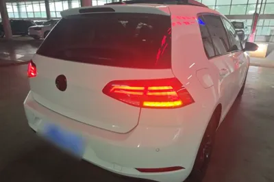 Volkswagen Golf 2019, 78300 км, за 10079 USD - фото 6