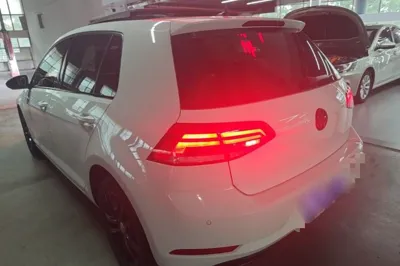 Volkswagen Golf 2019, 78300 км, за 10079 USD - фото 13