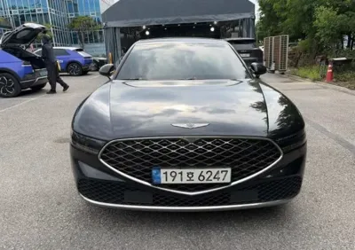 Genesis G90 · 2023 год