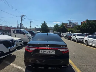 Hyundai Grandeur 2015, 77022 км, за 5579.62 USD