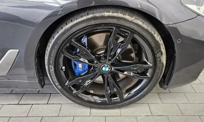 BMW 5-Series 2018, 76053 км, за 23730.85 USD