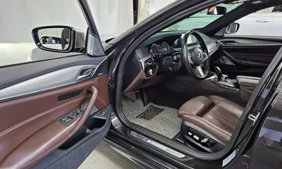 BMW 5-Series 2018, 76053 км, за 23730.85 USD - фото 10