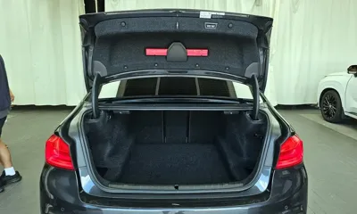 BMW 5-Series 2018, 76053 км, за 23730.85 USD - фото 20