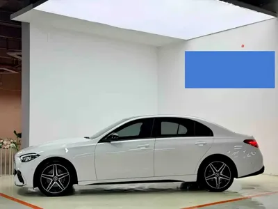Mercedes-Benz C-Class 2024, 20000 км, за 26442.6 USD - фото 7