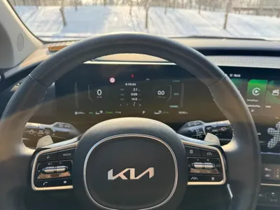 Kia Canival 2025, 23000 км, за 20238.32 USD