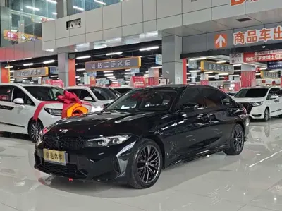 BMW 3 Series · 2023 год